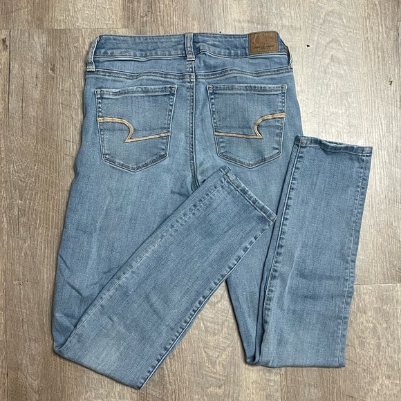 American Eagle Super Stretch Skinny Jeans - Picture 3 of 3